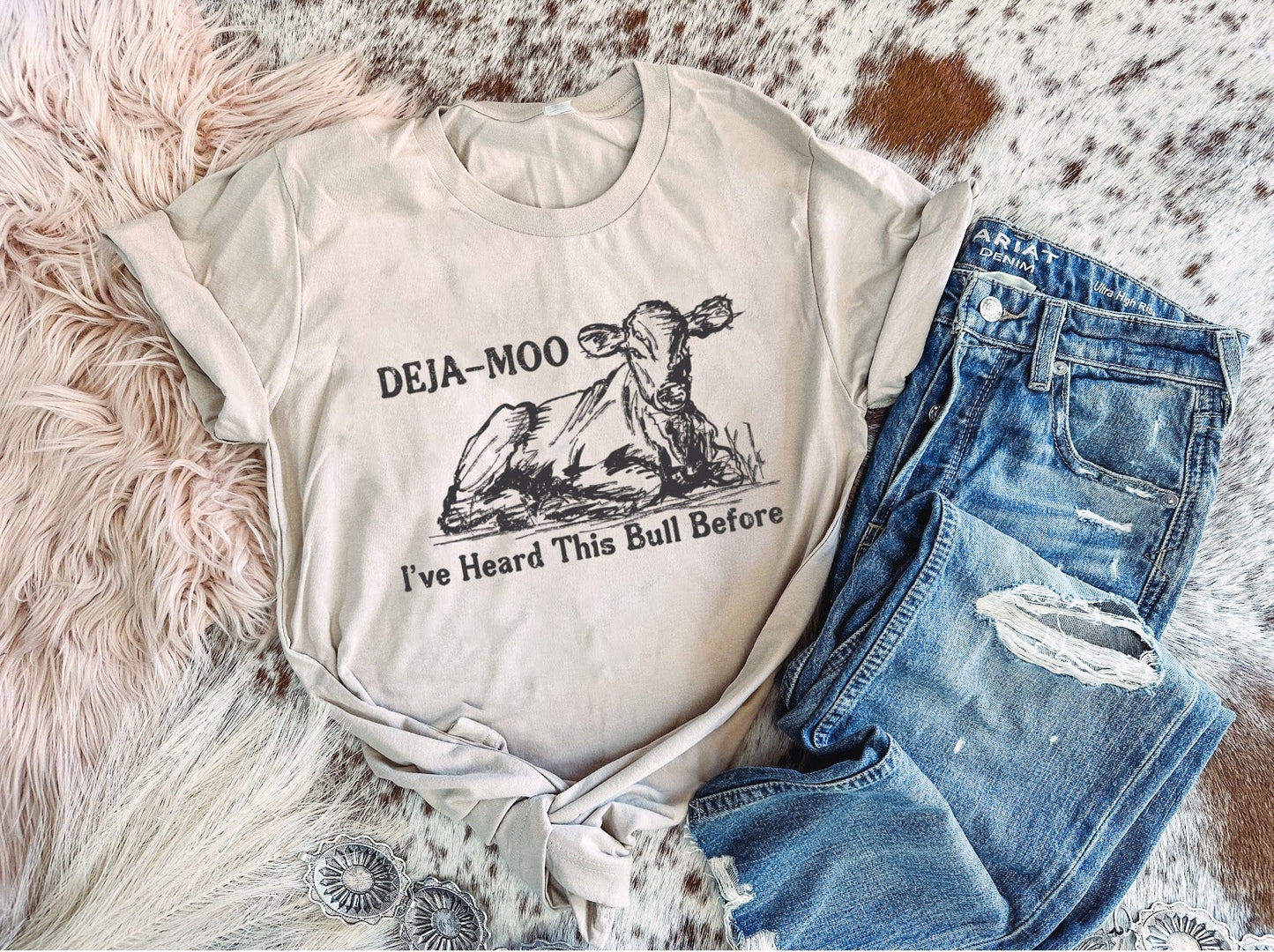 Deja Moo - Graphic Top