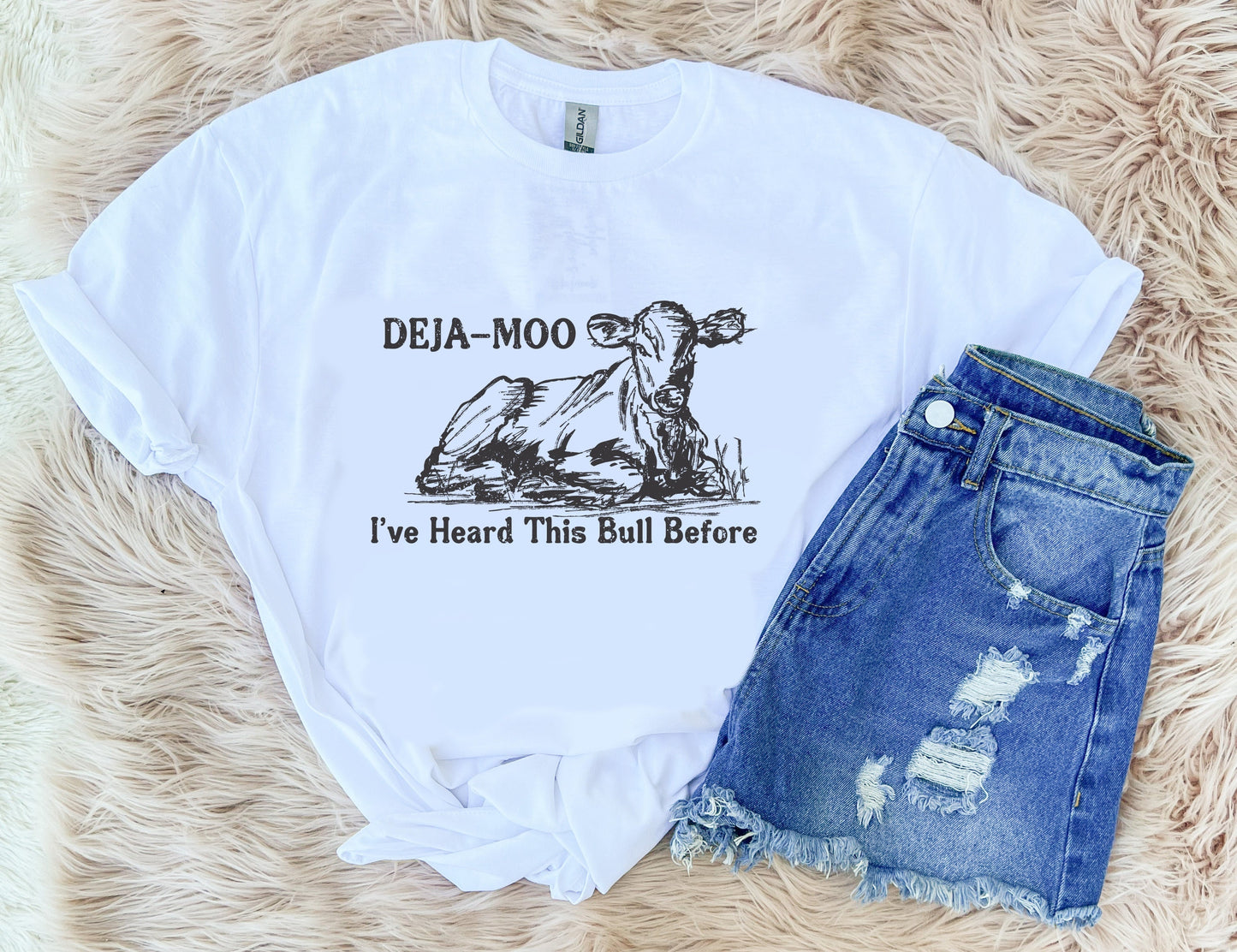 Deja Moo - Graphic Top